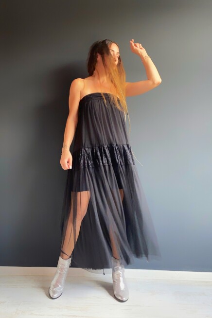 DANTEL TÜL STRAPLEZ ELBİSE 