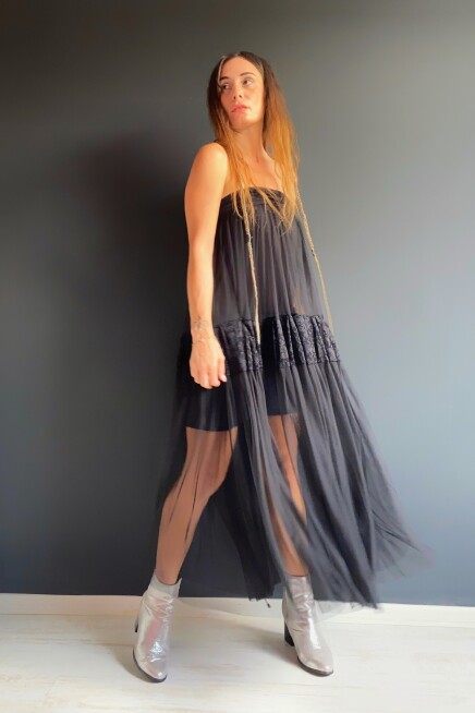 DANTEL TÜL STRAPLEZ ELBİSE 