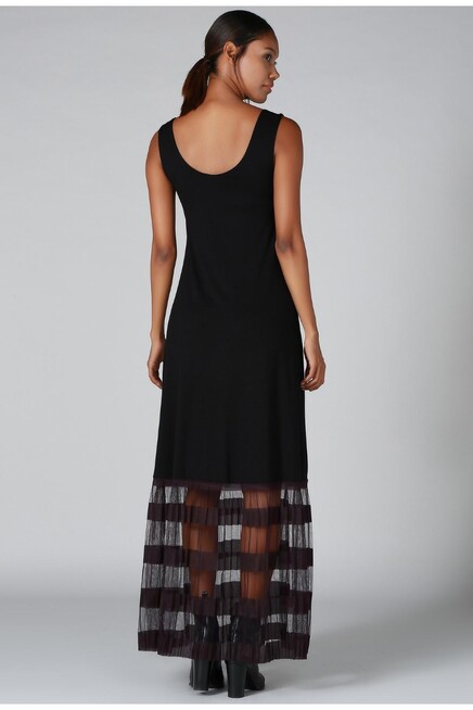 ETEK UCUNDA TÜL ELBİSE  