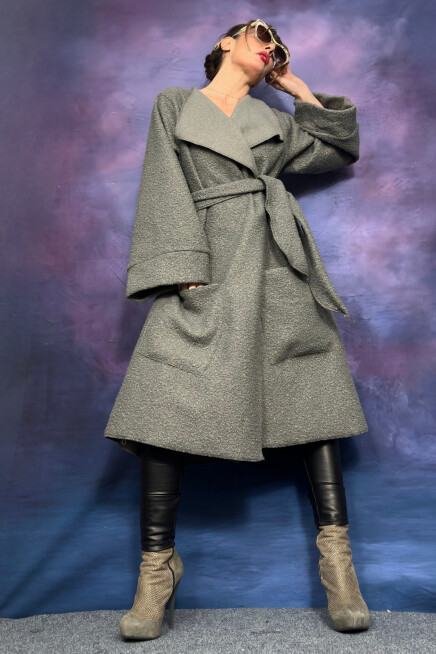 BUKLET DİZALTI CEPLİ GENİŞ KESİM HIRKA/KABAN/CEKET