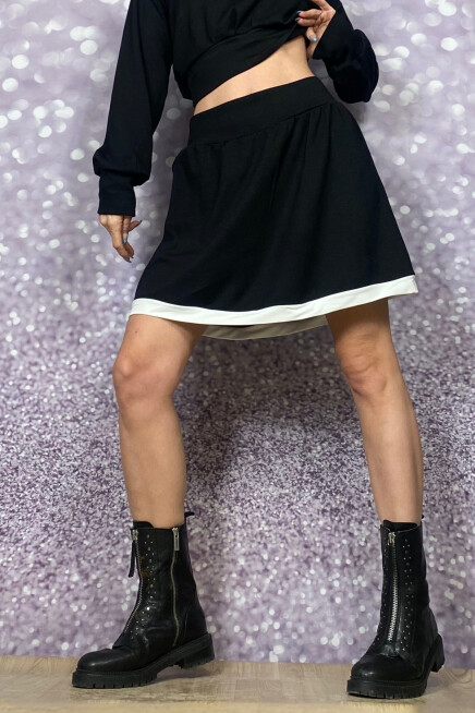 BEYAZ ŞERİT DETAYLI MODAL KUMAŞ MİNİ SİYAH ETEK