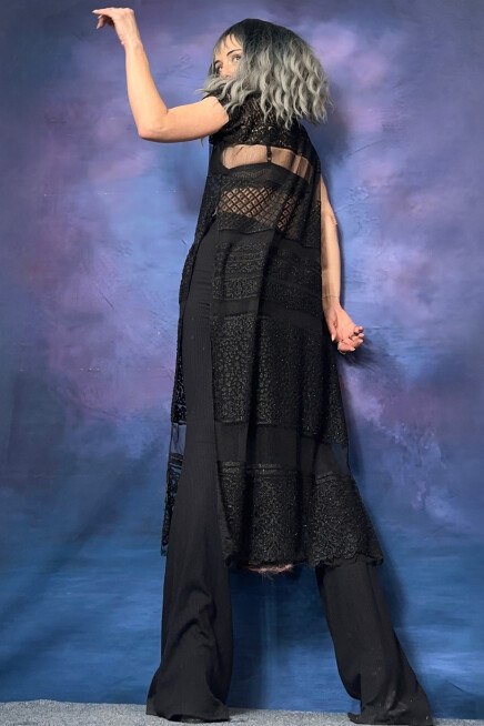 DANTEL DOKULU TÜL TRANSPARAN SİYAH TUNİK