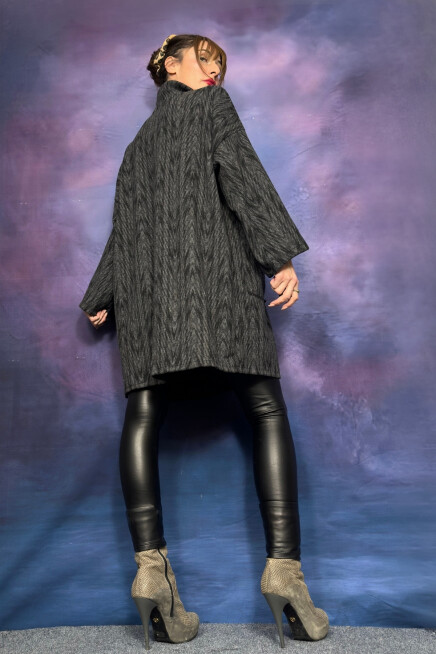 JAKARLI CEPLİ DİK YAKA HIRKA / CEKET