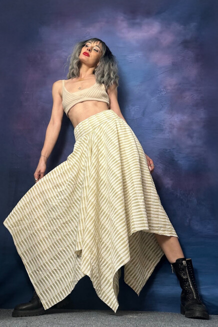 SİMLİ TRİKO ASİMETRİK ÇİZGİLİ BEJ ETEK