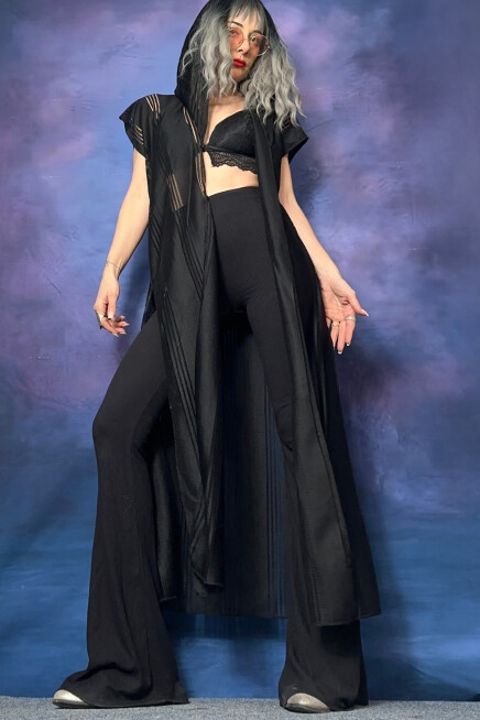 TRANSPARAN KAPŞONLU SİYAH YELEK